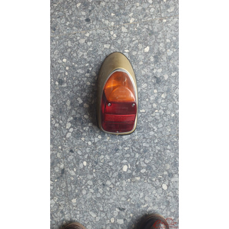 Luz traseira esquerda original 1300 8 / 68-7 / 73 e 1302