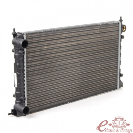 Radiador de agua de 570mm de ancho para Golf 1 1600cc Diesel y Turbo Diesel, 1600cc Gti con aire acondicionado
