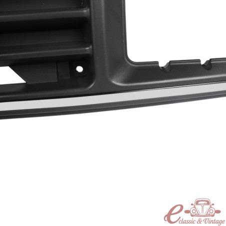 Parrilla superior del radiador con faros rectangulares con borde cromado para logo diam 125mm