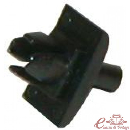 Clip de fixation grille inférieure