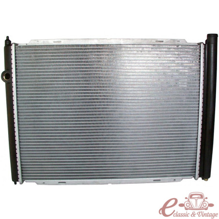 Radiador 568x438mm PL / ALU T3 8 / 82-7 / 92 e 8/84 7/92 D 1.6-1.7 e 1.9-2.1 gasolina