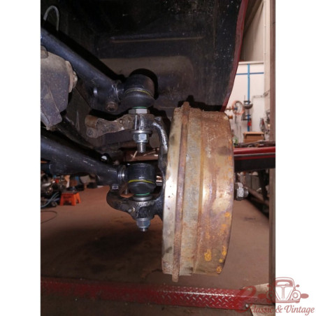 King-pin to ball-joint conversion kit for Volkswagen Split-Window Bus (08/63–07/67) and Brazilian Bus (08/67–)